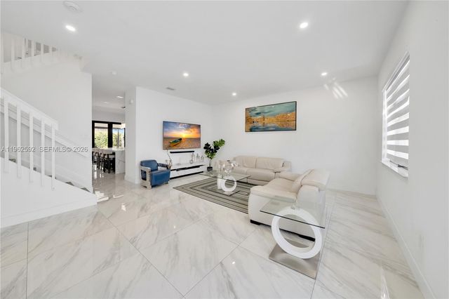 27602 SW 134th Ct, Homestead, FL 33032