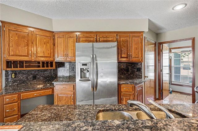 2118 S Central Street, Olathe, KS 66062