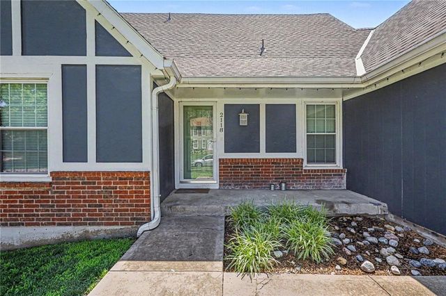 2118 S Central Street, Olathe, KS 66062