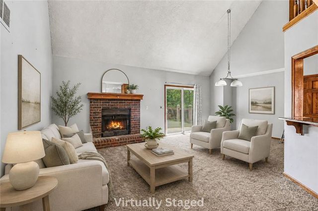2118 S Central Street, Olathe, KS 66062