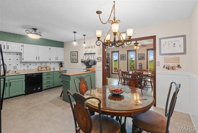 1405 Columbia Road, Dupo, IL 62239