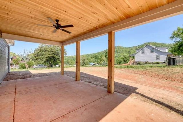 774 Bugscuffle Road, Hiawassee, GA 30548