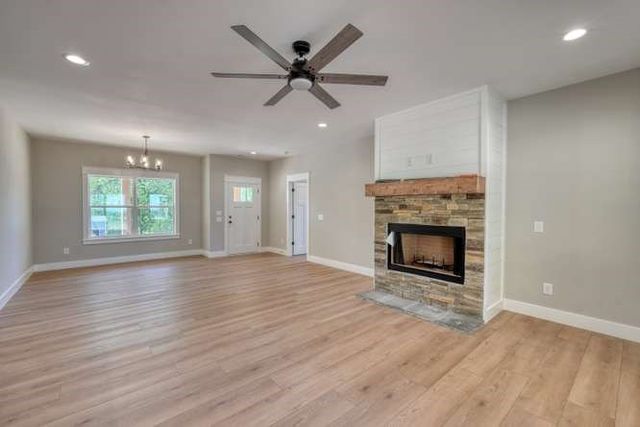 774 Bugscuffle Road, Hiawassee, GA 30548