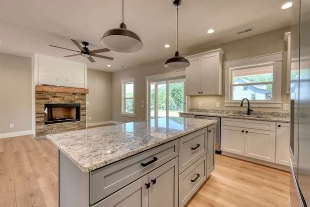 774 Bugscuffle Road, Hiawassee, GA 30548
