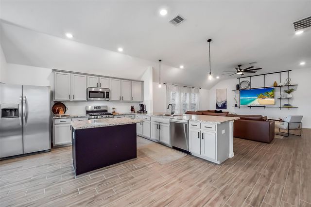 3726 Homestead Ridge Lane, Richmond, TX 77406