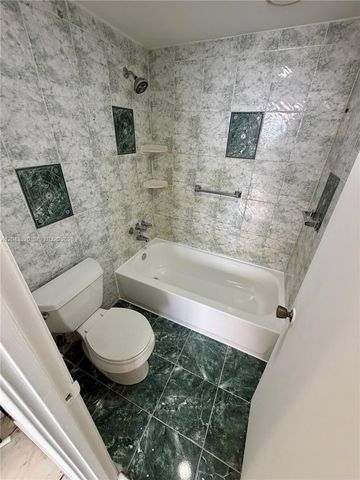 1351 NE Miami Gardens Drive 1215E, Miami, FL 33179