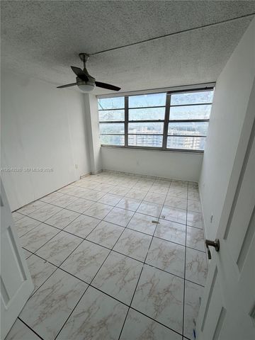 1351 NE Miami Gardens Drive 1215E, Miami, FL 33179