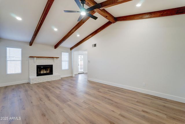 324 W HARVARD Avenue, Gilbert, AZ 85233