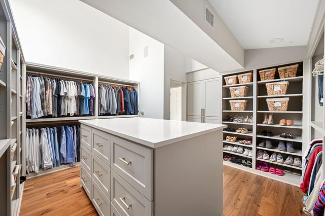 1500 Wooldridge DR, Austin, TX 78703