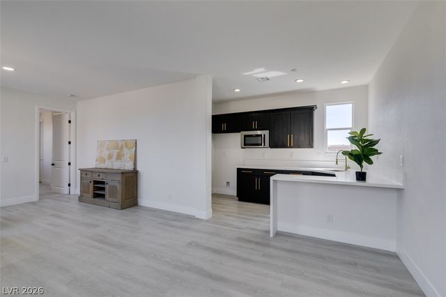 8741 Grand Pass Court, Las Vegas, NV 89113