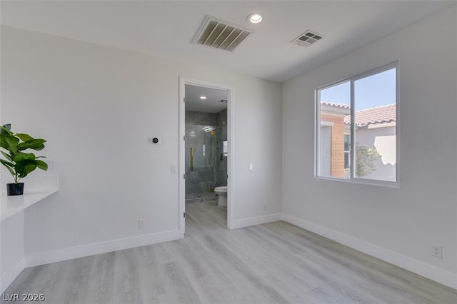 8741 Grand Pass Court, Las Vegas, NV 89113
