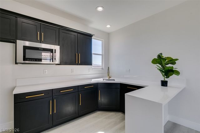 8741 Grand Pass Court, Las Vegas, NV 89113