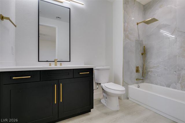 8741 Grand Pass Court, Las Vegas, NV 89113