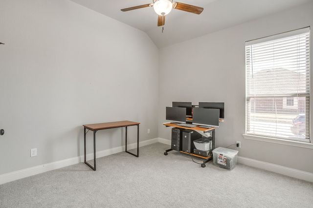 424 Delaware Street, Burleson, TX 76028