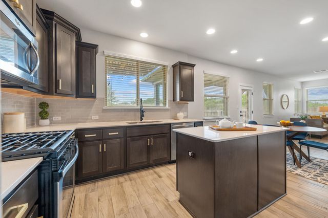 13105 Craven LN, Manor, TX 78653