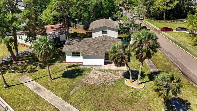 4038 HARRISBURG, St Petersburg, FL 33703