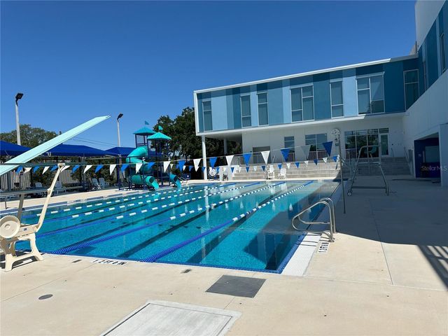 4038 HARRISBURG, St Petersburg, FL 33703