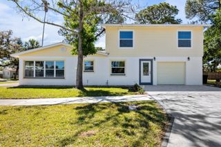 4038 HARRISBURG, St Petersburg, FL 33703