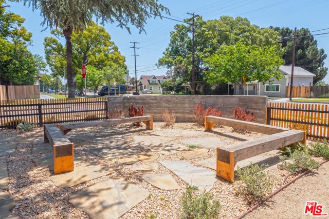 591 E 9th Street B, Upland, CA 91786