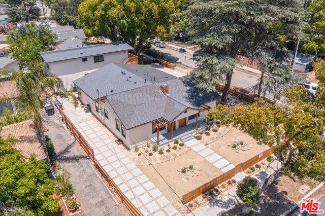591 E 9th Street B, Upland, CA 91786
