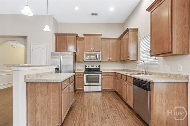 32 Concordia Drive, Savannah, GA 31419