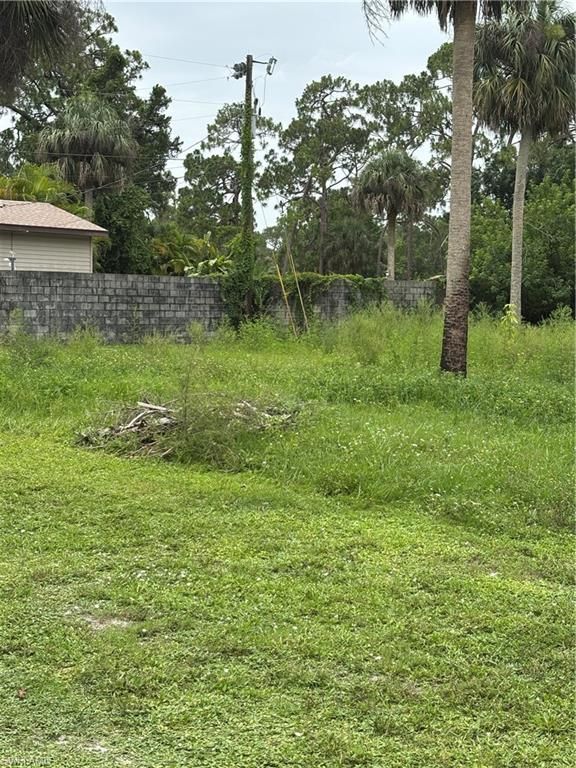Marx DR, North Fort Myers, FL 33917