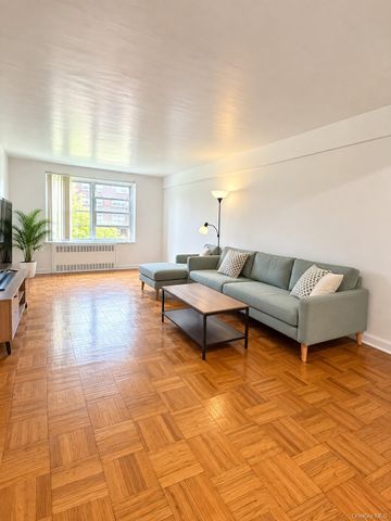 147-31 38th Ave A16, Flushing, NY 11354