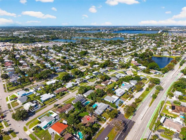 1060 NW 44, Oakland Park, FL 33309
