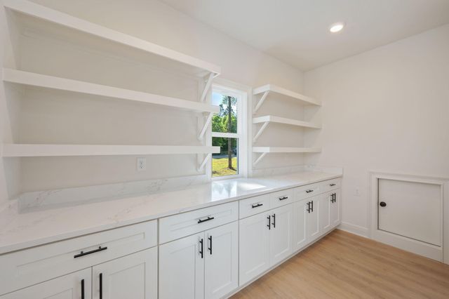 1909 Hidden Springs Drive, Baker, FL 32531