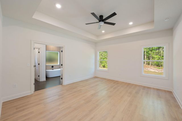 1909 Hidden Springs Drive, Baker, FL 32531