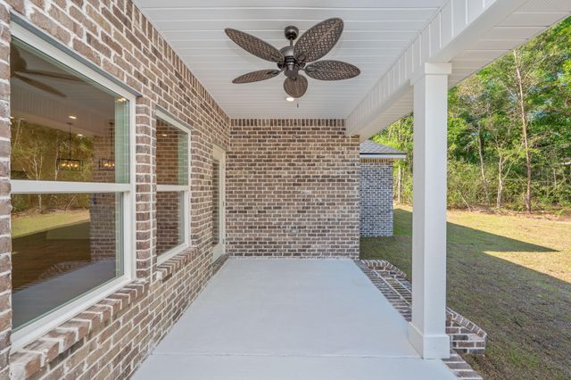 1909 Hidden Springs Drive, Baker, FL 32531