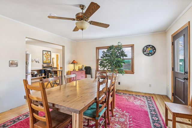 711 Grandview Avenue W, Roseville, MN 55113