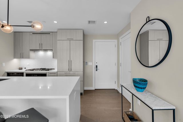 30 Melrose Terrace 609, Long Branch, NJ 07740