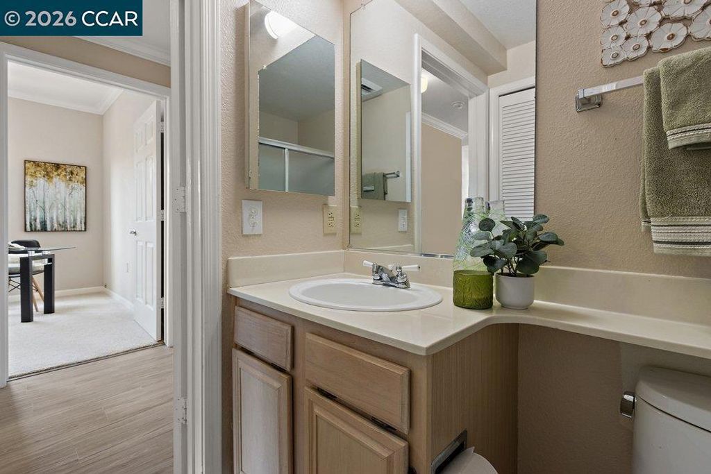 Image 22 of property listing at 1860 Tice Creek Drive 1307, Walnut Creek, CA 94595