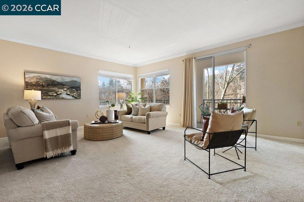 Image 3 of property listing at 1860 Tice Creek Drive 1307, Walnut Creek, CA 94595