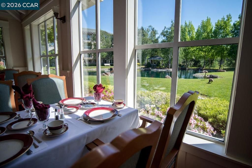 Image 30 of property listing at 1860 Tice Creek Drive 1307, Walnut Creek, CA 94595