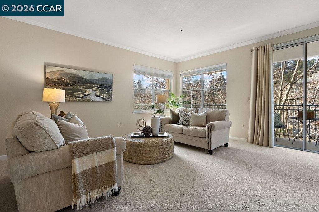 Image 5 of property listing at 1860 Tice Creek Drive 1307, Walnut Creek, CA 94595