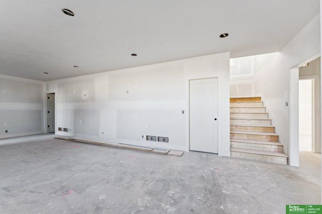 21126 Atwood Avenue, Elkhorn, NE 68022