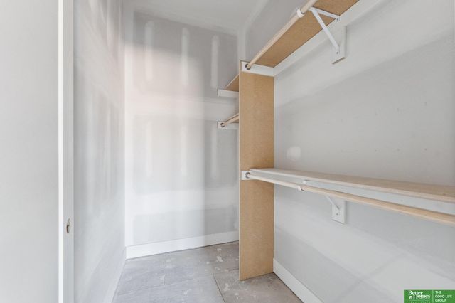 21126 Atwood Avenue, Elkhorn, NE 68022