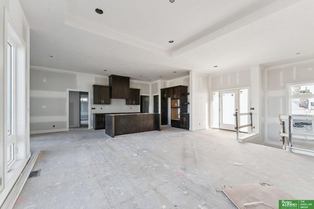 21126 Atwood Avenue, Elkhorn, NE 68022