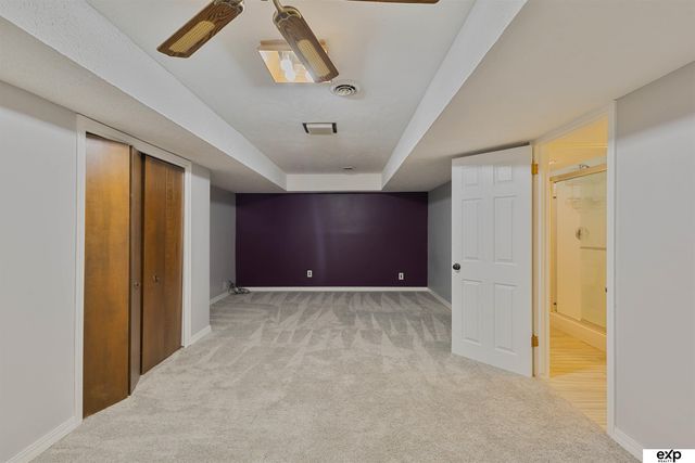 460 Lakehurst Drive, Waterloo, NE 68069