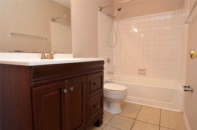 8653 FANCY FINCH DRIVE 101, Tampa, FL 33614