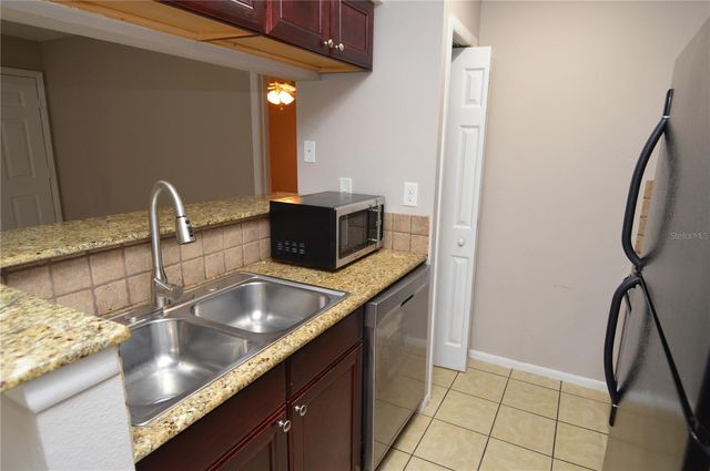 8653 FANCY FINCH DRIVE 101, Tampa, FL 33614