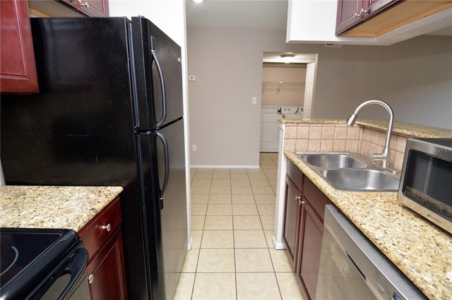 8653 FANCY FINCH DRIVE 101, Tampa, FL 33614