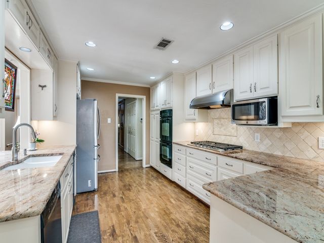 3302 Hampden Drive, Garland, TX 75043