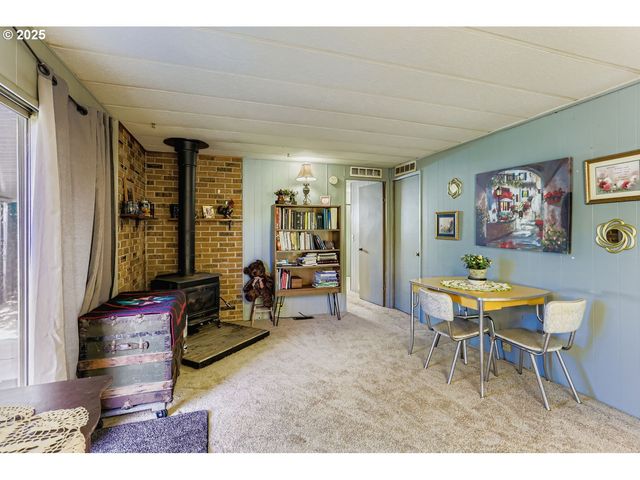 17201 Sw ELDORADO Dr, Portland, OR 97224