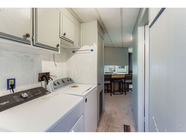 17201 Sw ELDORADO Dr, Portland, OR 97224