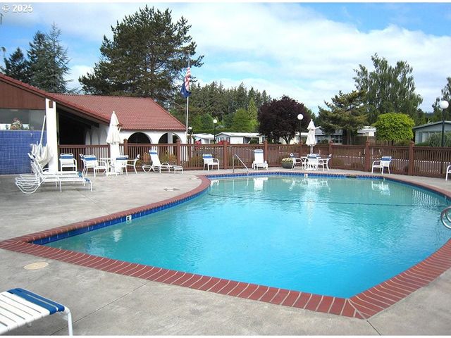 17201 Sw ELDORADO Dr, Portland, OR 97224