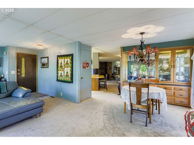 17201 Sw ELDORADO Dr, Portland, OR 97224