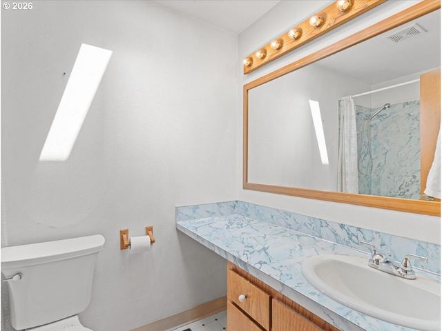 4715 Se 87TH Ave, Portland, OR 97266